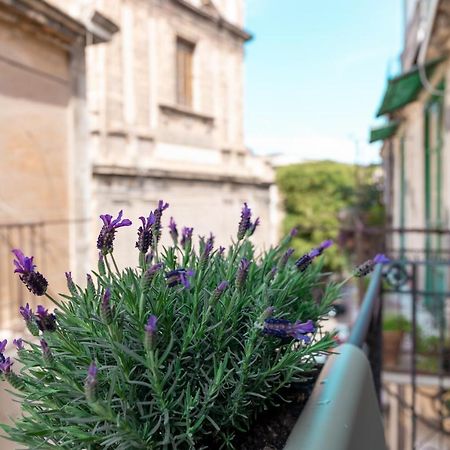 Nicolhouse - Appartamento Nel Centro Storico Di Palermo Exteriör bild